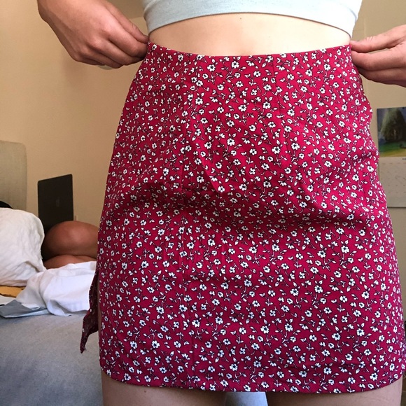 Zaful Dresses & Skirts - red floral skirt(white floral pattern)